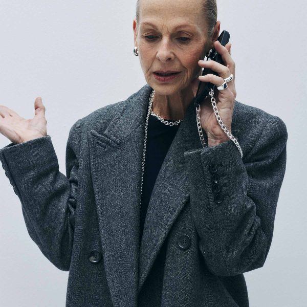 elizaweiss_wide_curbchain_handykette_silber_06 'wide curbchain' | Handykette – Bild 2