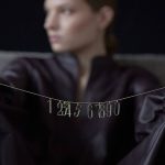 'numerology' | Zahlen | Anhänger aus 14kt Gold mit Diamanten – Bild 2