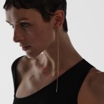 'pure long diamond' | Ohrring | 18kt Gold – Bild 4