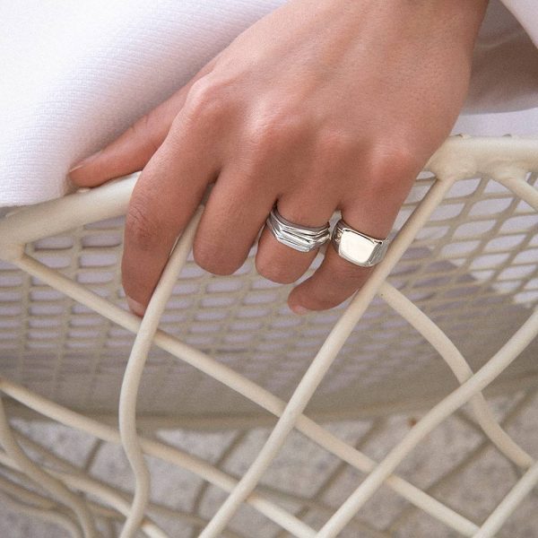 elizaweiss_signet_ring_silber_4 'hexagon & ridge' | Ring | Silber – Bild 2