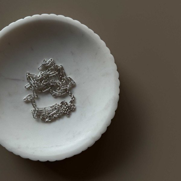 elizaweiss_kette_triangle_mix_MAXI_silber_04 'MAXI endless triangle mix' | Kette – Bild 4