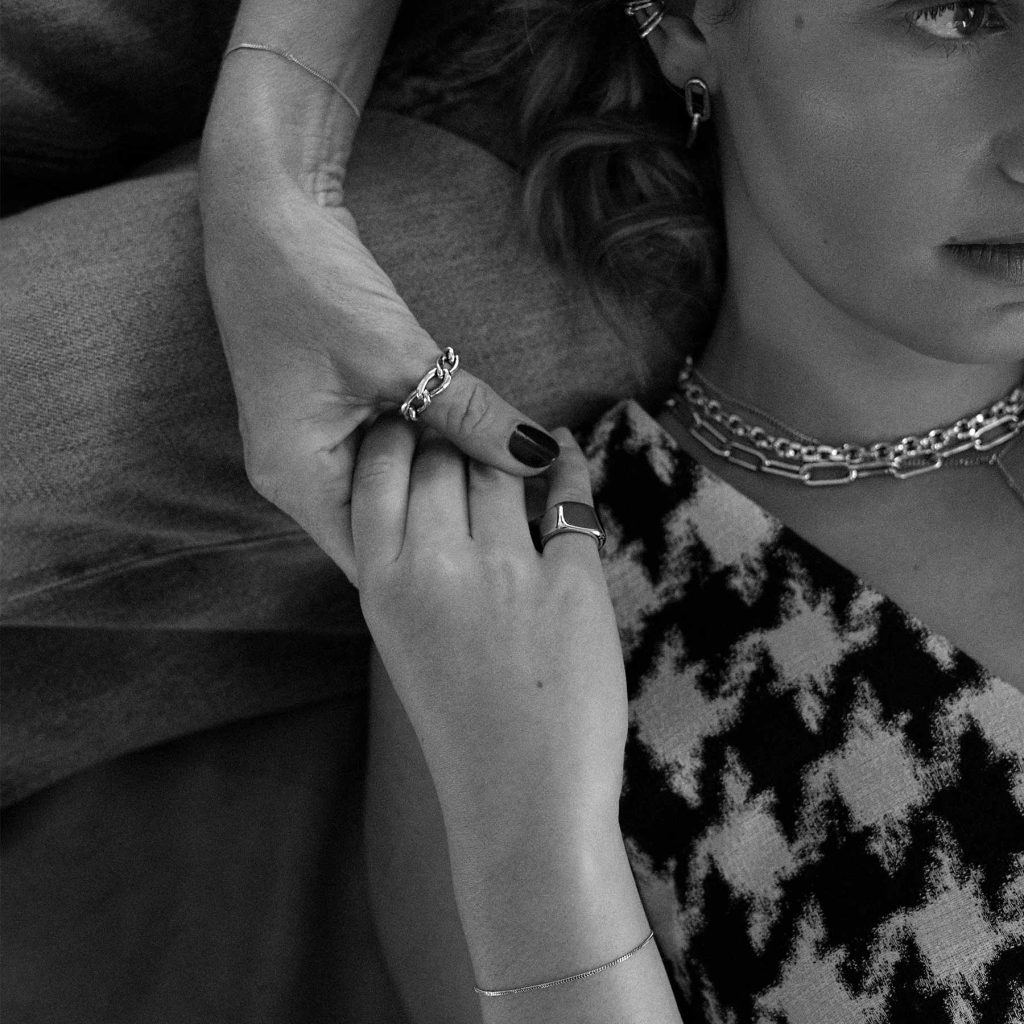 elizaweiss_linked_permanent_Armband_37